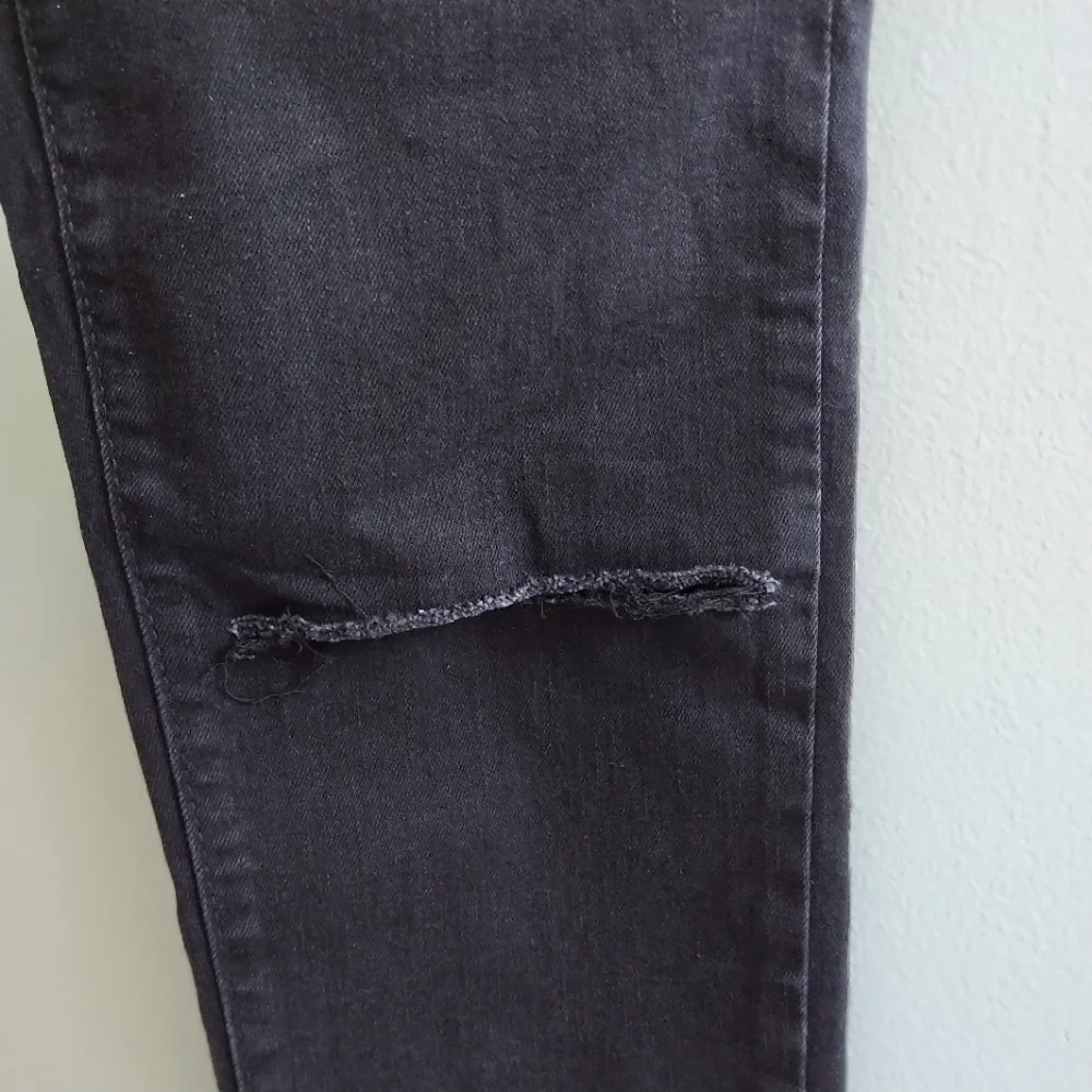 BRF High Rise Black Skinny Jeans - Picture 4 of 9